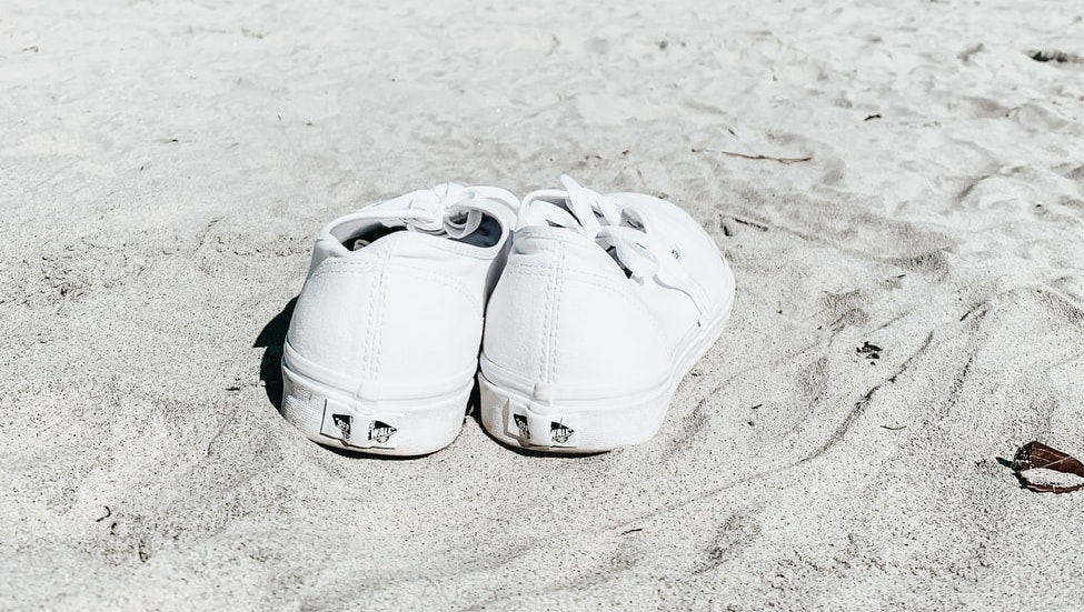 indtryk moden Måske Hvide sneakers: Sådan holder du dem rene | Vi Unge