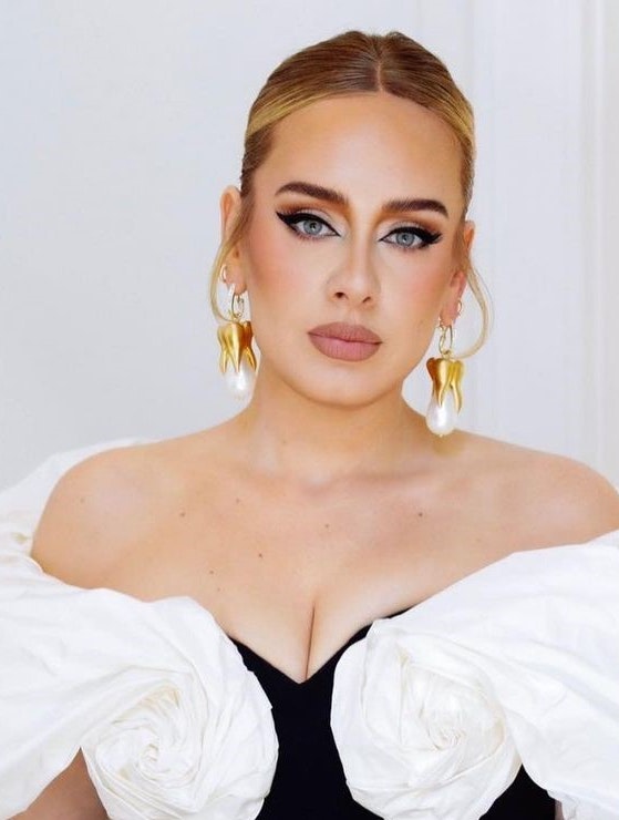 Adele udgiver ny single 'Easy on Me'. Hør teaseren her