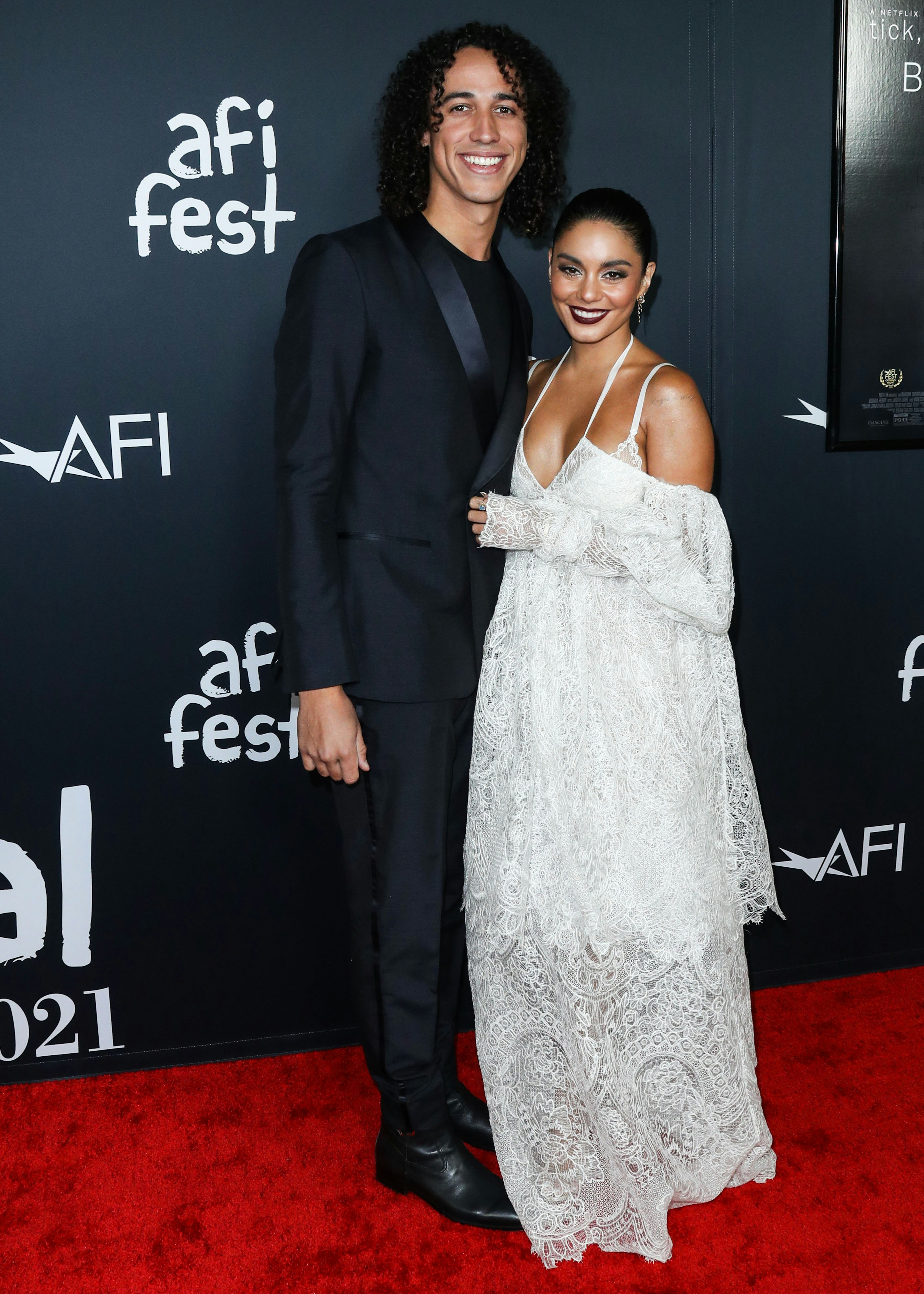 Vanessa Hudgens, Cole Tucker