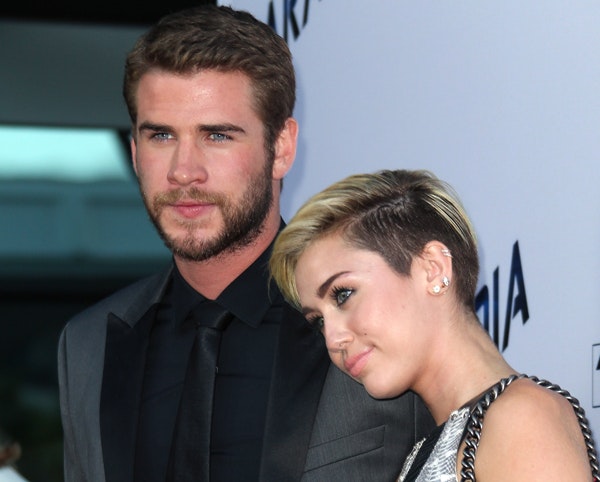 liam hemsworth, miley cyrus, kærester