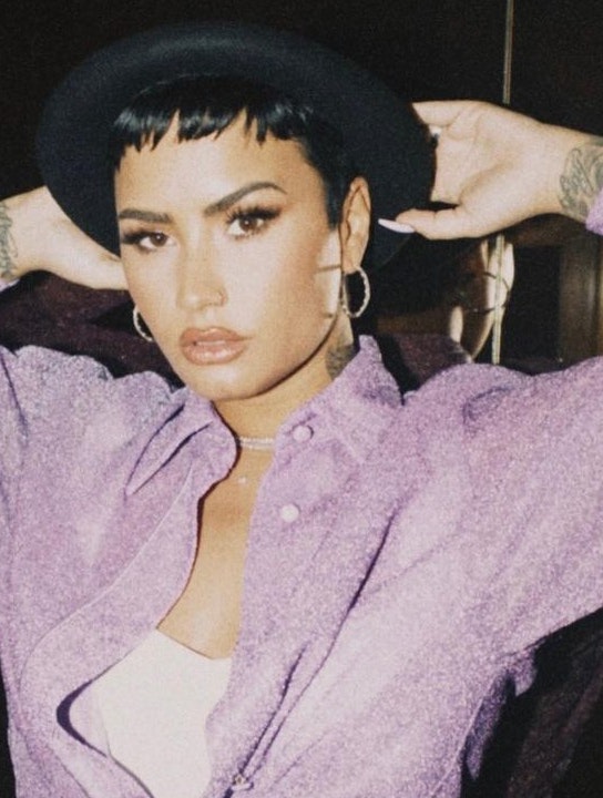 Demi Lovato er hudløs ærlig i ny single – lyt til den, og en masse andre nye sange, lige her