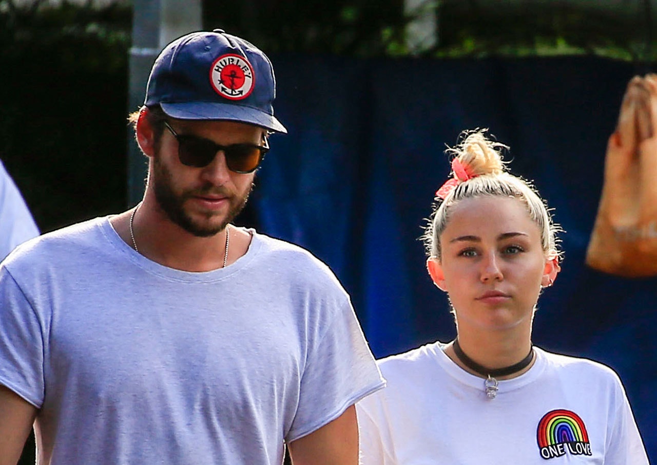Miley Cyrus og kæresten Liam Hemsworth 