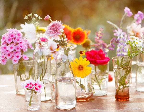 Pynt til konfirmation: Blomster i glas