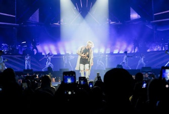 Justin Bieber på scenen på Purpose-turnéen